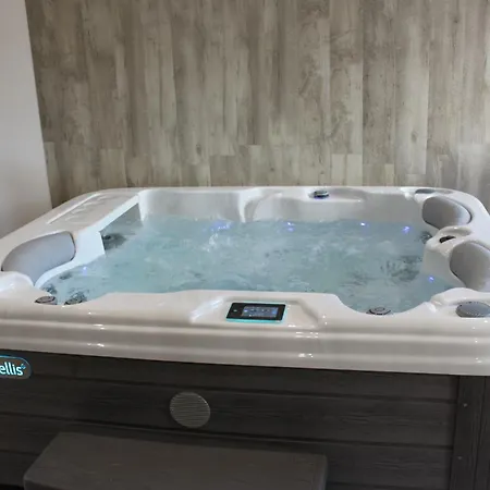 Les Secrets De L'Isle Apartment Room photo